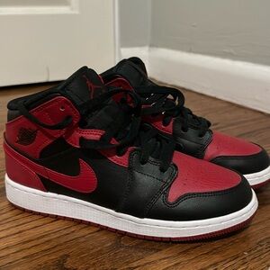 SELLING : AIR JODRAN 1’s - banned breds